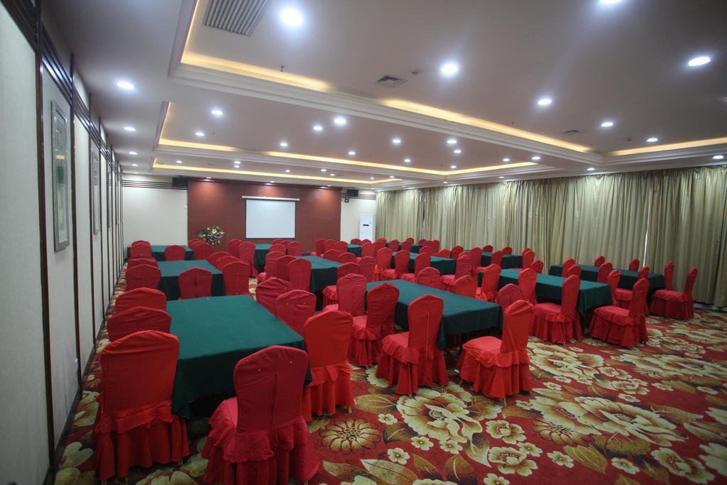 Milky Way Hotel Cáp Nhĩ Tân Ngoại thất bức ảnh